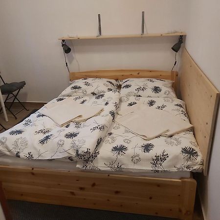 Guest House Orczy Park บูดาเปสต์ ภายนอก รูปภาพ
