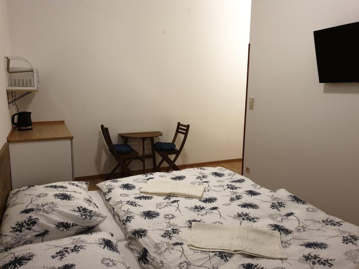 Guest House Orczy Park บูดาเปสต์ ภายนอก รูปภาพ